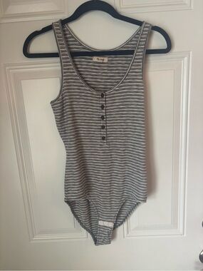 Madewell Size Medium Blue and White Striped Bodysuit.